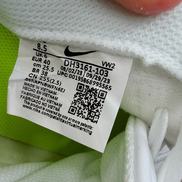 EUC Nike White Rose Whisper Court Legacy Sneakers - Picture 12 of 12